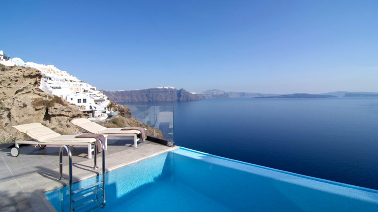 Relax with the amazing views of Santorini at your Private Suite at Santorini Secret Suites & Spa