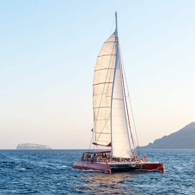 Sunset Oia Sailing Cruises, Santorini - Travelive Blog