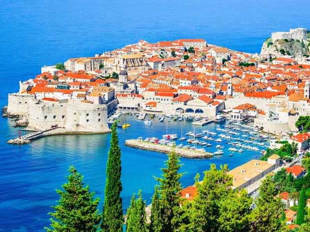 Dubrovnik panoramic view of old port and the walls - Travelive Luxury Travel packages