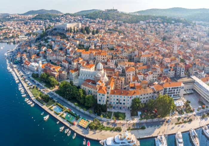 Hvar island tour - Romantic Split Zadar Hvar Honeymoon, Travelive