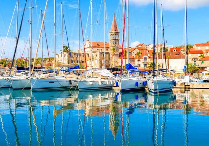 Milna harbor island Brac - Sailing honeymoon Croatia, Travelive