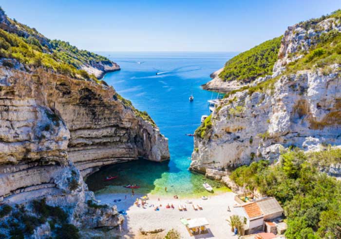 Stiniva Bay island Vis - Luxury Croatia Honeymoon, Travelive