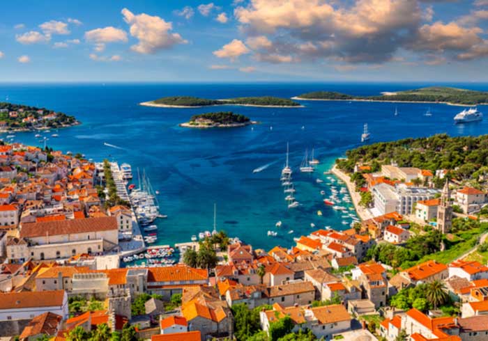 Hvar town panorama - Luxury honeymoon in Croatia, Travelive
