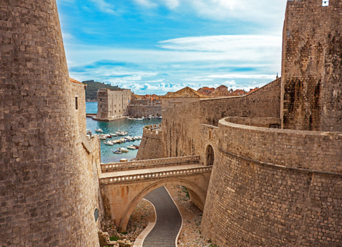 Romance Across Three Countries Dubrovnik Panoramic Walking Tour – romantic honeymoon Croatia, Travelive