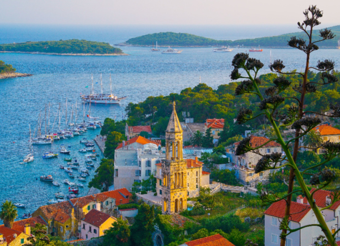 Island Odyssey Hvar – Luxury Vacation in Croatia
