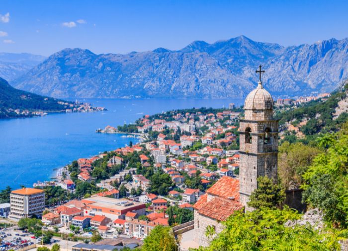 Luxury Vacation in Montenegro, Travelive