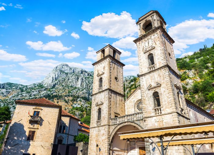 Luxury Vacation in Montenegro, Travelive