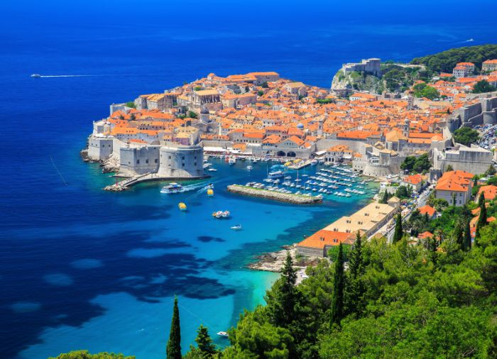 Luxury Vacation in Montenegro, Travelive