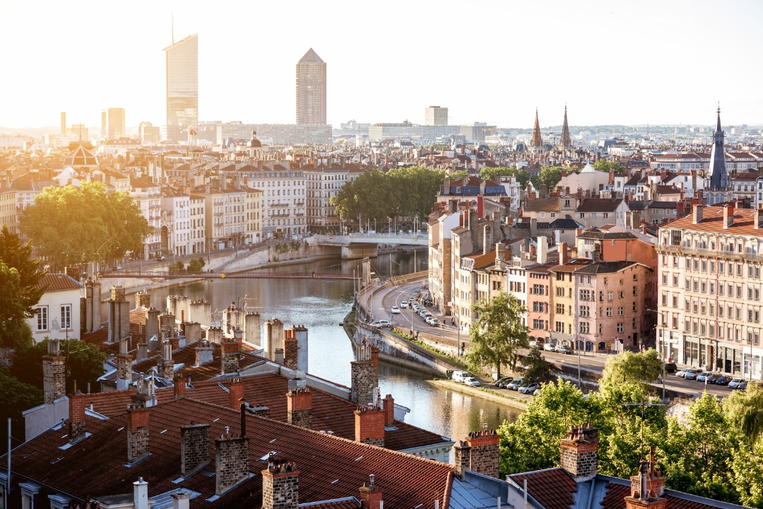 France, romantic honeymoon destination, Travelive