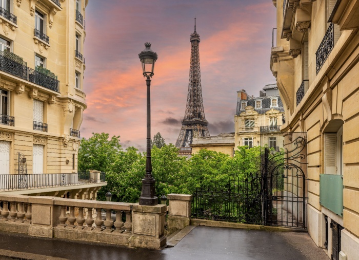 France – romantic honeymoon France, Travelive