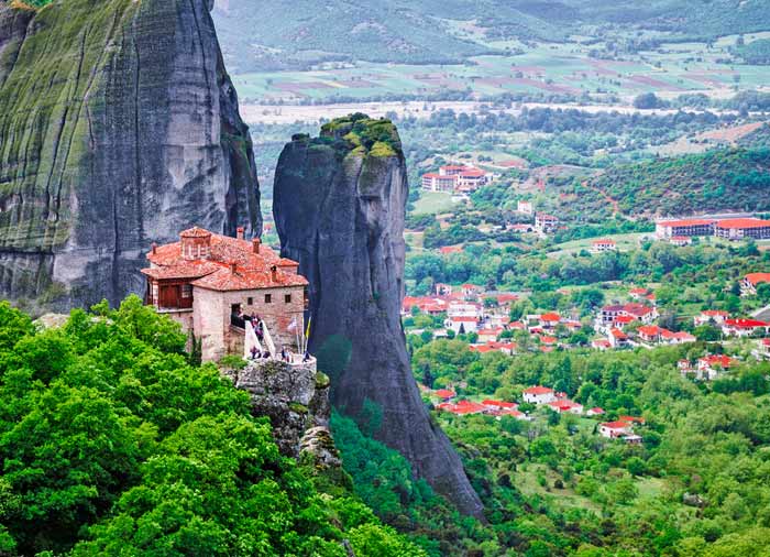 Monastery – Meteora tour from Athens with Travelive, Luxury travel agency