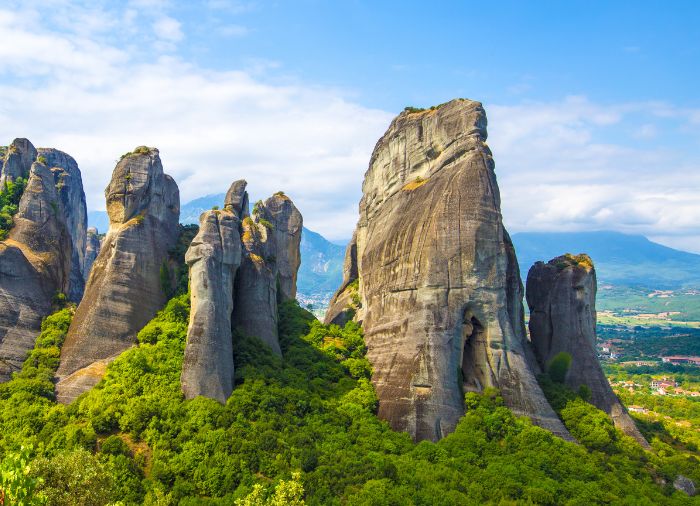 Greece vacation tours with Travelive, luxury travel agency