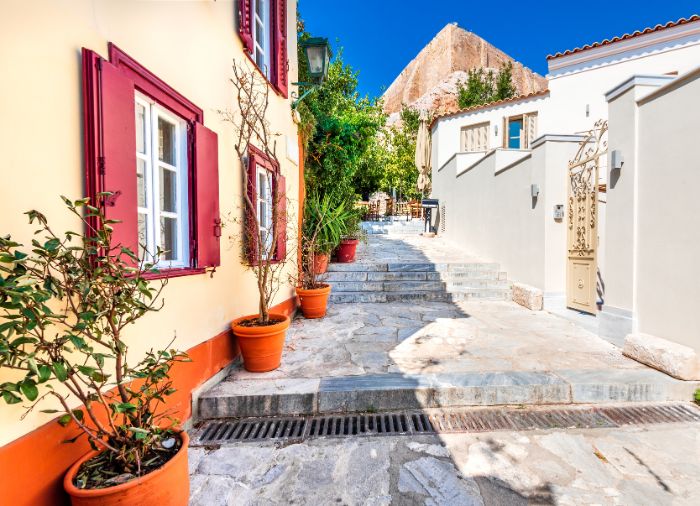 Greece vacation tours with Travelive, luxury travel agency