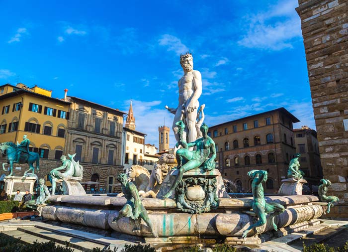Neptune Fountain – Piazza Della Signoria, Venice Florence Rome Amalfi coast tours with Travelive
