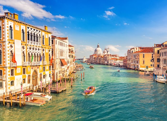 Italian Green & Aegean Blue Package with Travelive, luxury travel agency