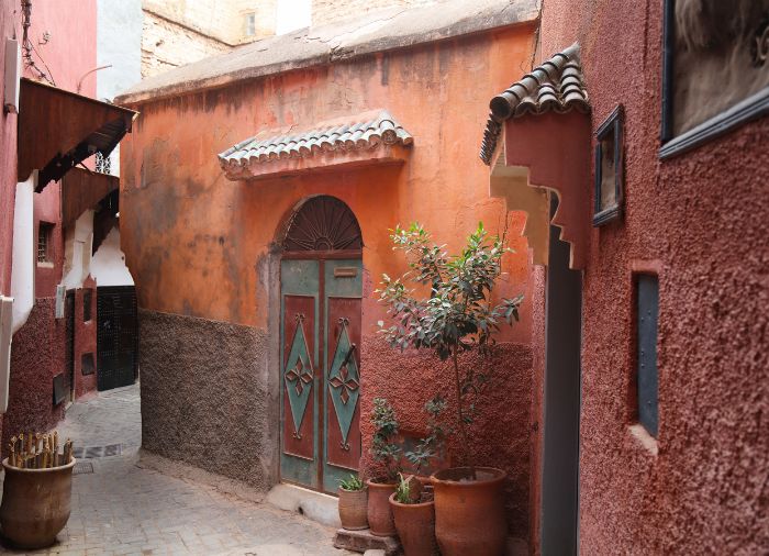 honeymoon packages with Travelive, luxury travel agency