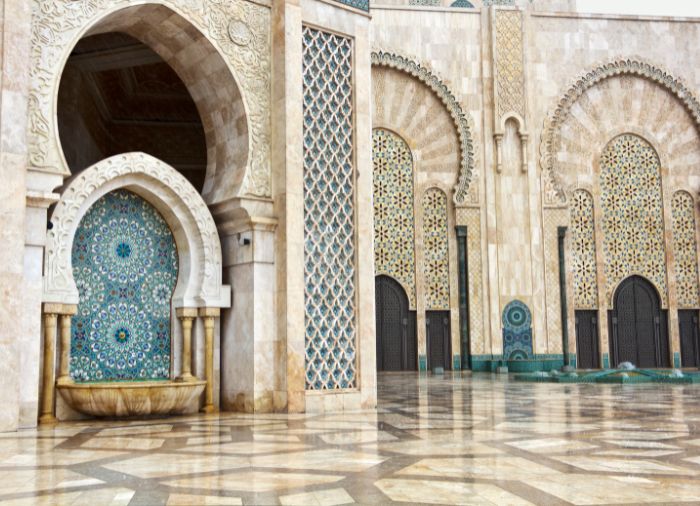 honeymoon packages with Travelive, luxury travel agency