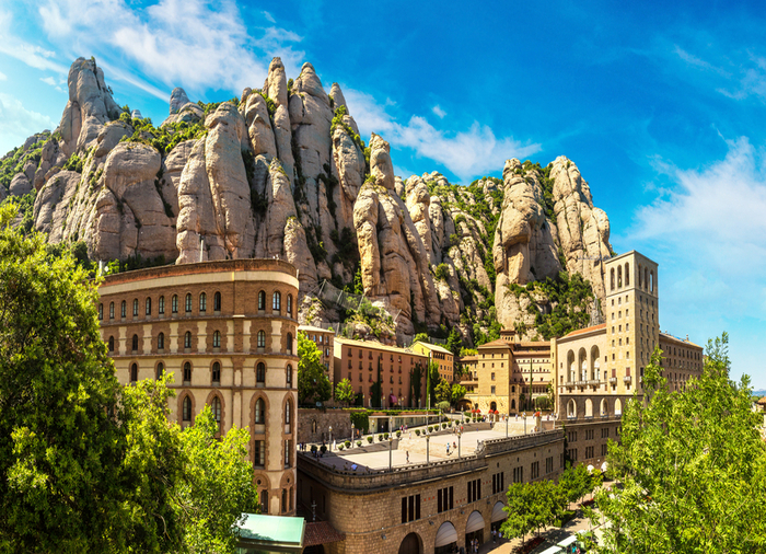 The Wonders of Spain and Portugal, Montserrat, Travelive