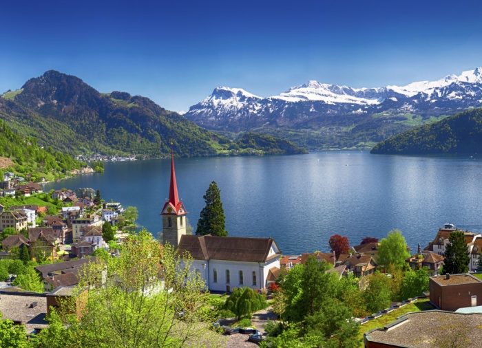 Discover Switzerland and Its Neighbors  package in Zurich, Lucerne, Interlaken, Geneva, Casablanca, Essaouira, Marrakech