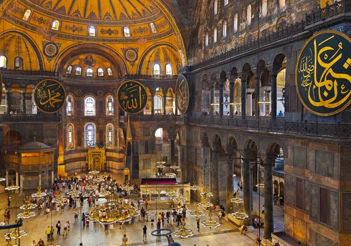 Hagia Sophia – Greece and Turkey honeymoon tours with Travelive, luxury travel agency